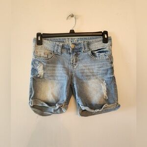 Wallflower Distressed jean cut off shorts size 5 low rise